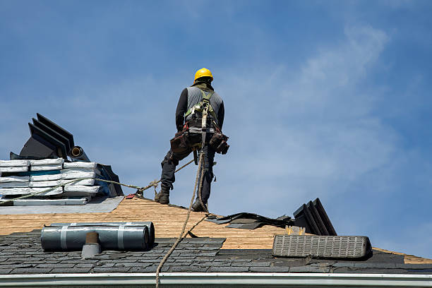 Professional Gutter Installation technician working in Cape Coral, FL